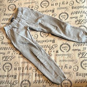 Boys 10/12 Buffalo Sweats